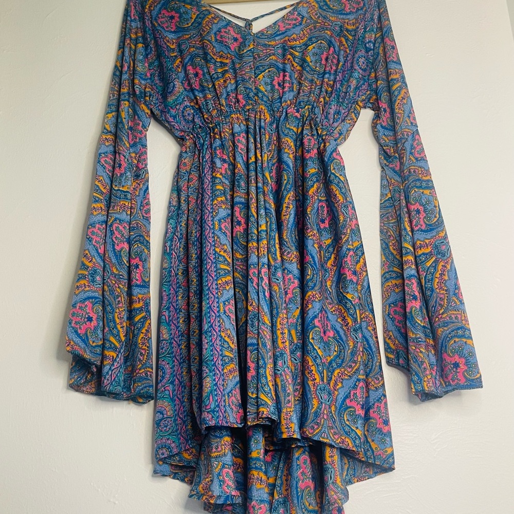 Cute Hippy Dress from The Apothecary  Boutique, Size Medium, Multicolored, New